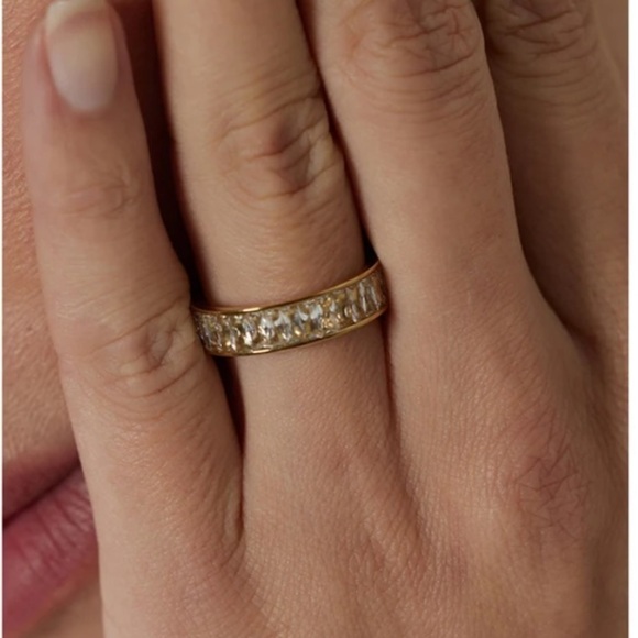 Cubic Zirconia Ring Jewelry Exquisite Wedding Engagement Band Gold Plated Sz 7 - Picture 6 of 14